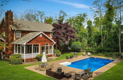 East Moriches House | BEAUTIFUL, SERENE 7 miles to WEST-HAMPTON!