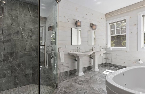 Sagaponack House | Beautiful Six-Bedroom Sagaponack Home with Pool