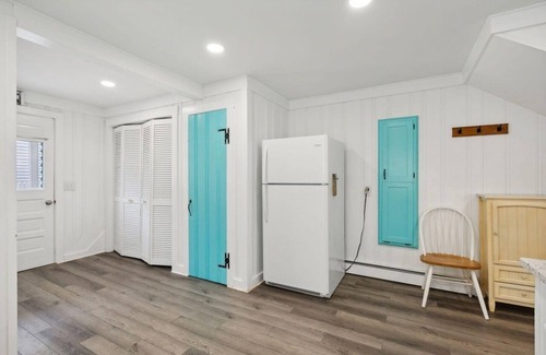 Old Orchard Beach Apartment | Beautiful, spacious duplex unit , juststeps from the sandy beach!