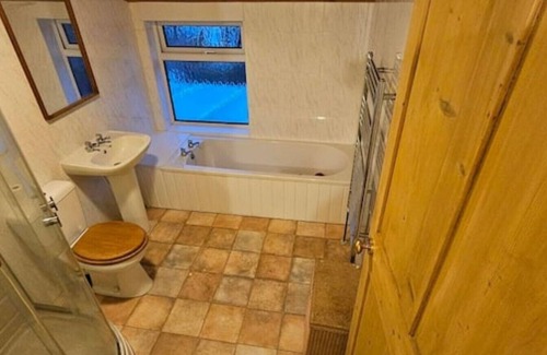 Bury St Edmunds House | Beautiful Spacious 4 Bed House