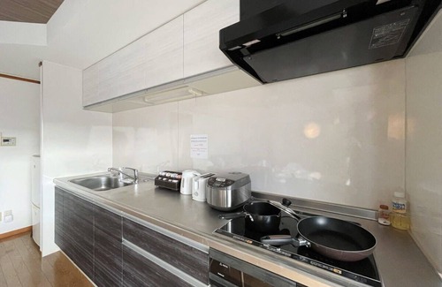 Hiroshima City Centre Apartment | Beautiful, spacious apartment next to Peace Park
