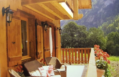 Abondance Ski Chalet | Beautiful, spacious 12 person chalet, Portes du Soleil, France