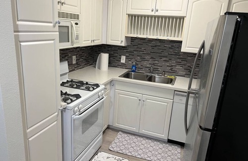 La Mesa Apartment | Beautiful, spacious and bright
