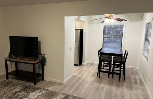 La Mesa Apartment | Beautiful, spacious and bright