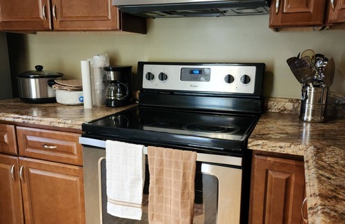 Southwest Raleigh House | Beautiful spacious and cozy townhome.your home away from home! Close to NCSU!