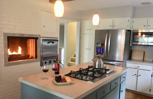 Macatawa House | Beautiful & spacious home at a prime location! Perfect for extended families!
