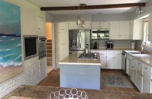 Macatawa House | Beautiful & spacious home at a prime location! Perfect for extended families!