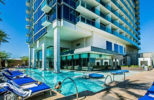 Las Vegas Apartment | Beautiful STRIP VIEWS Studio 17304