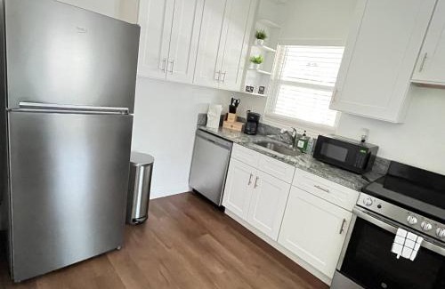 Clearwater Apartment | Beautiful Studio 10 Min From The Beach 1