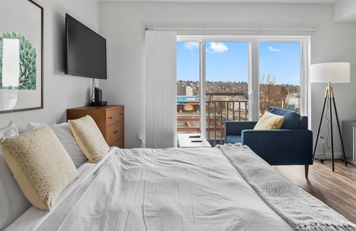 Old Ballard Apartment | Beautiful Studio Apartment in Seattle