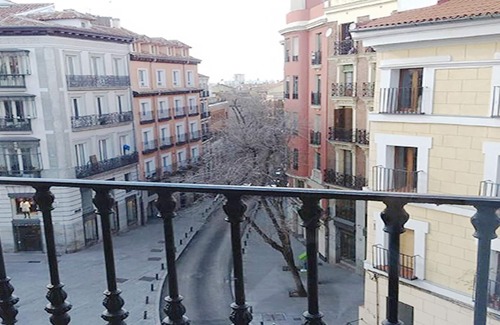 Palacio Apartment | Beautiful studio Center of Madrid - Giorgina