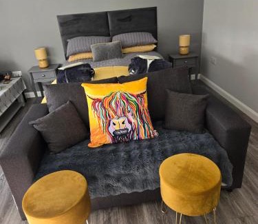 Balloch Ski Chalet | Beautiful studio chalet in the Highlands