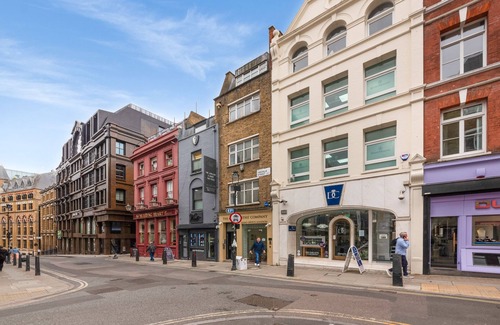 Farringdon Apartment | Beautiful Studio Flat In Central London