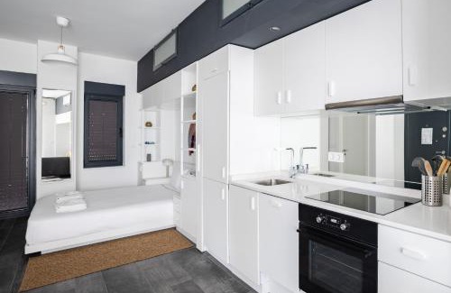 Ortakoy Apartment | Beautiful Studio Gem Bosphorus Views! #362