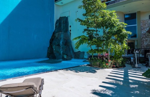 Boca de Tomatlan Apartment | Beautiful suite with full kitchen and outdoor dining area