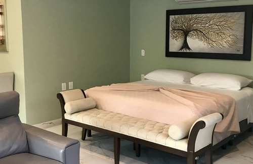 Boca de Tomatlan House | Beautiful suite with a full kitchen with amazing views of the beach, and forest