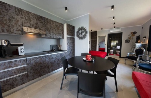 Scarlino Apartment | Beautiful Suite with lots of privacy and private hot tub