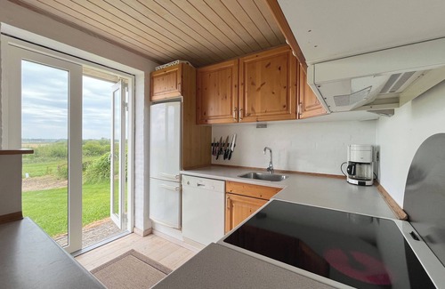 Ronbjerg Cottage | Beautiful summer house for 6 people with a view of the Limfjord