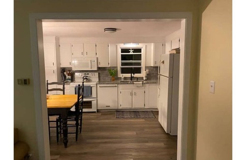 Boothbay House | Beautiful, sunny 3 bedroom home with water views! Recently renovated!