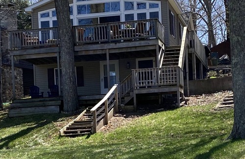 Ludington House | Beautiful sunsets --Waterfront cottage on Upper Hamlin Lake