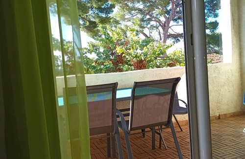 Sausset-les-Pins Apartment | Beautiful T3, sea view terrace, near beach