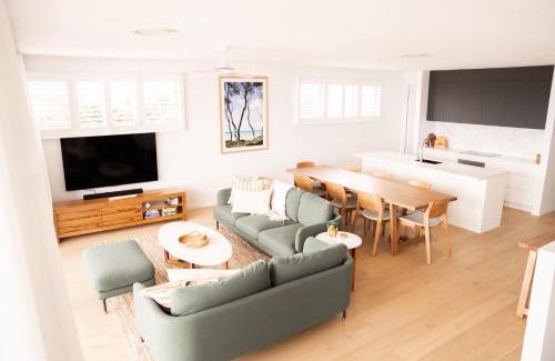 Coolum Beach Villa | Beautiful Three-Story Villa footsteps to the Beach