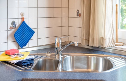 Spiekeroog Apartment | Beautiful top floor vacation apartment in the east of the island with garden use