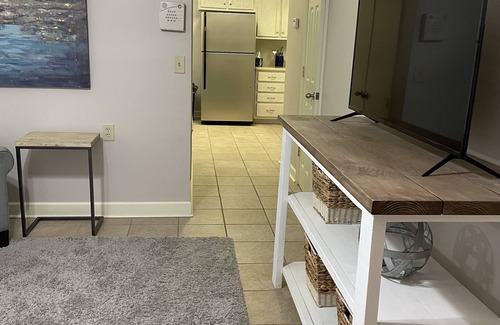 Oxford House | Beautiful Townhome in Gated Community 1 mile from Ole Miss