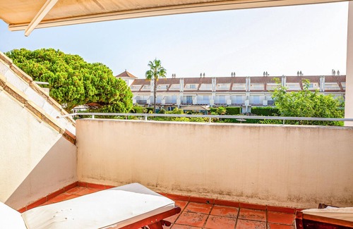 Nuevo Portil House | Beautiful townhouse near golf course and beach!