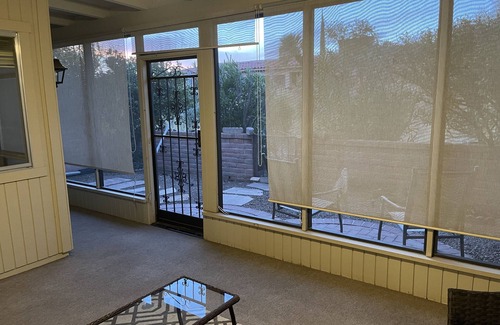 Green Valley House | Beautiful townhouse in a quiet neighborhood.