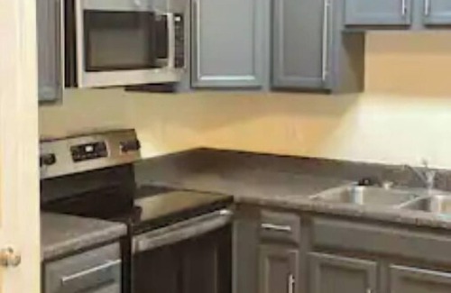 Southeast Raleigh House | Beautiful townhouse! - 10 min frm dwntn