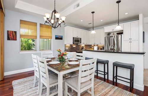 Kulalani House | 🏖️Beautiful Townhouse | Great Amenities and Spacious Lanai! Comes with Beach Pass!