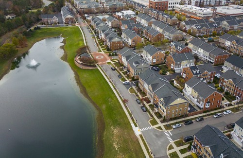 Richmond House | Beautiful Townhouse - perfect Short Pump location