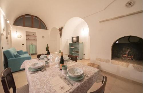 Ceglie Messapica Apartment | Beautiful Trullo Paleo in Ceglie Messapica
