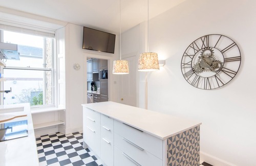North Berwick Apartment | Beautiful two bedroom property, ideal for golfers or couples