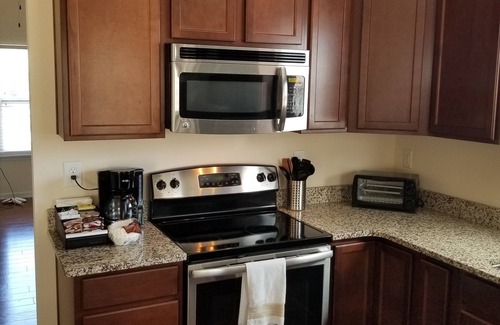 Charlotte House | Beautiful University Townhome