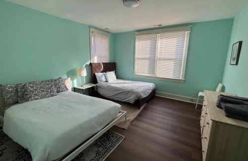 Anacostia Apartment | Beautiful Updated 4BR Apartment in DC with Easy Parking