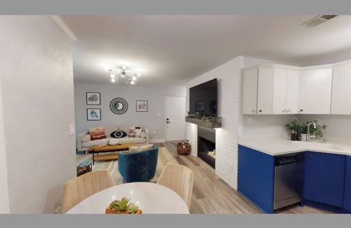 Charlotte Center City Condo | Beautiful Uptown Condo w/2BR/2Bath, by Mansion™