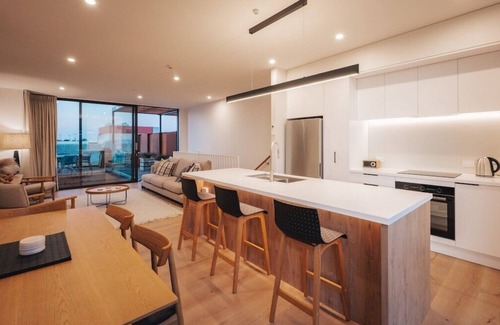Nelson Apartment | Beautiful Urban Apartment 1