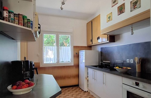 Sainte-Marie-la-Mer House | Beautiful vacation home with garden in the south of France - 80 meters to the beach