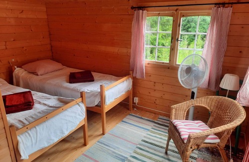 Nora Municipality Cabin | Beautiful vacation property with secluded location in the forest