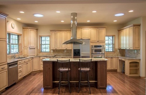 Pinetop House | Beautiful Vacation rental on Golf course!