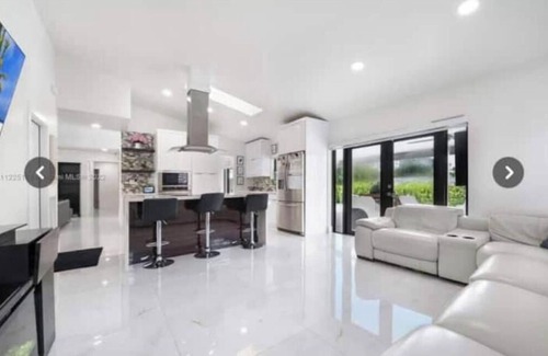 Palmetto Bay House | Beautiful Vacation Home