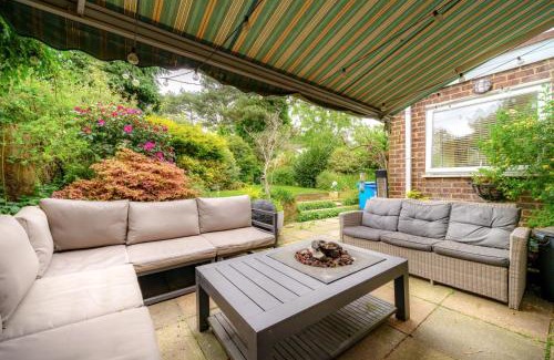 Bracknell House | Beautiful very large double bedroom