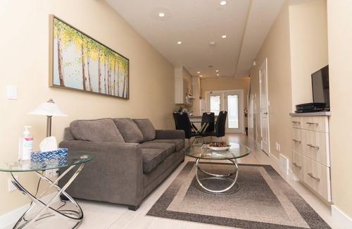 Harvie Heights House | Beautiful view 2 bedroom 6 people close Banff