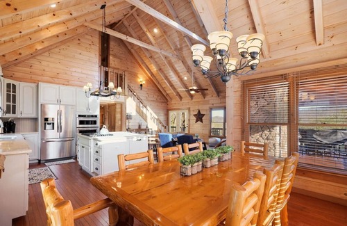 Cherry Log Cabin | Beautiful Views ~ Hot Tub & Fire Pit Entertainment Area ~ Game Room