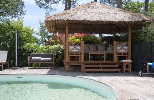 Gujan-Mestras Villa | Beautiful villa for superb golf spa pool nice amenities