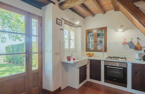 Montignoso House | Beautiful villa for 5 people with WIFI, TV, patio, panoramic view and parking