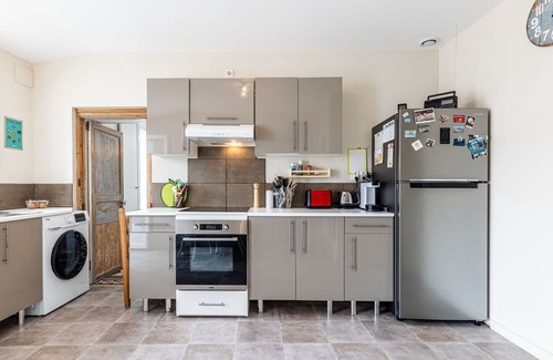 Arvert House | Beautiful villa for 4 guests with WIFI, TV, terrace and parking