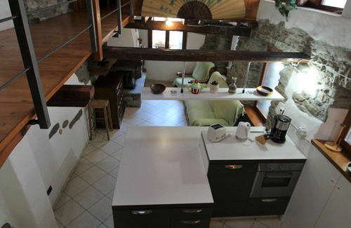 Castelveccana House | Beautiful villa for 4 people with TV